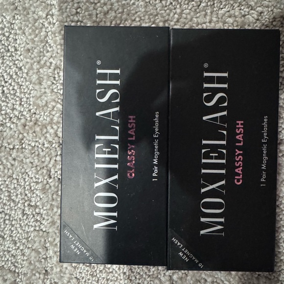 Moxie Lash Magnetic Lash 4 boxes never used - Picture 2 of 4